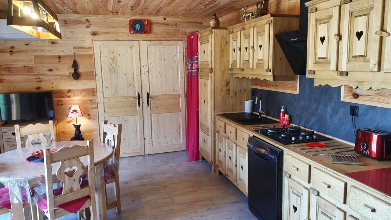 Chez Lavalou Gite 4* Chaleureux En Bois Lannemezan Eksteriør billede